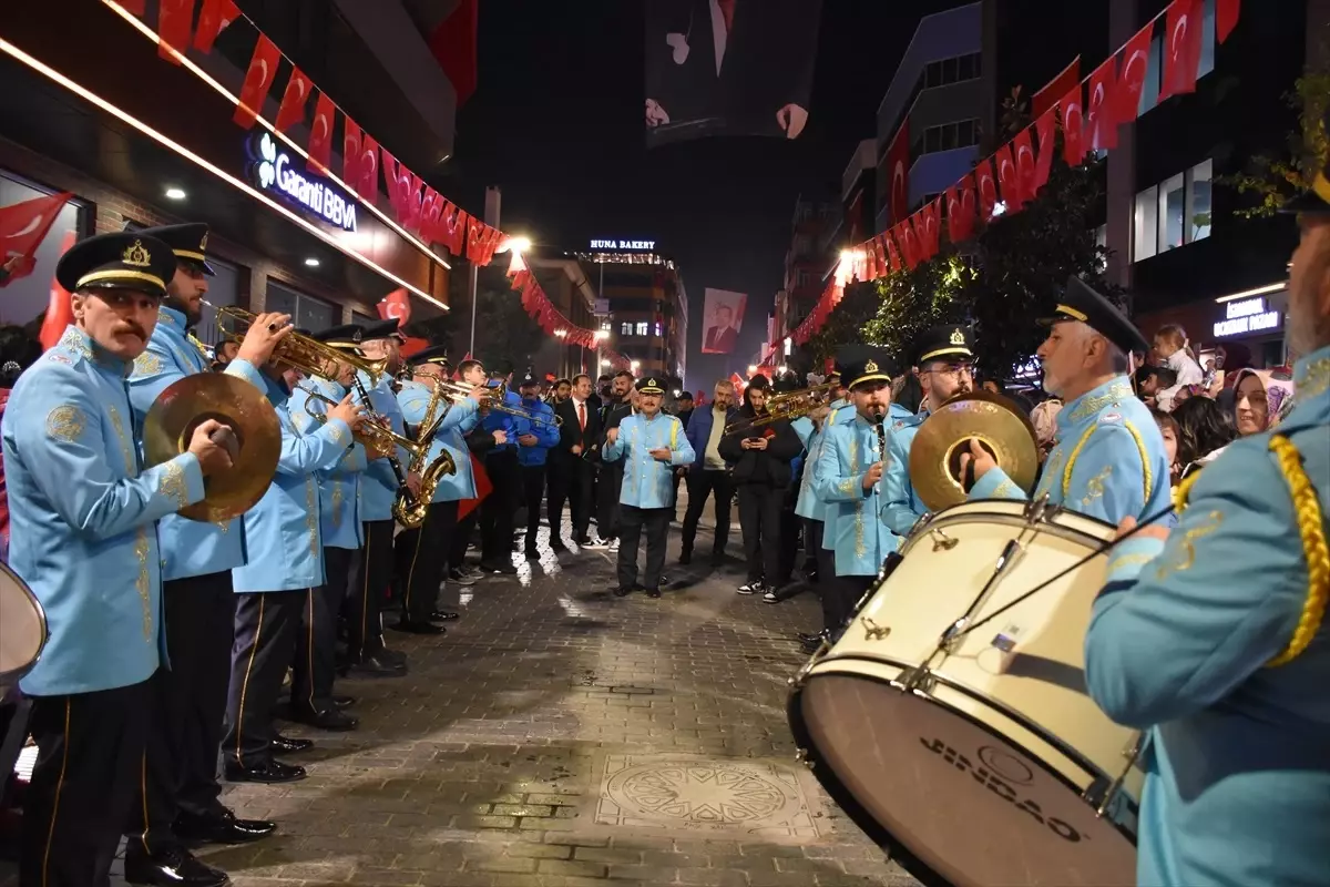 Karadeniz’de fener alayı ve kabul törenleri düzenlendi