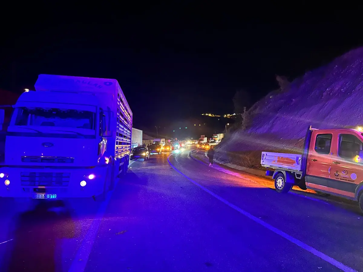 Tunceli’de Trafik Kazası: 8 Yaralı