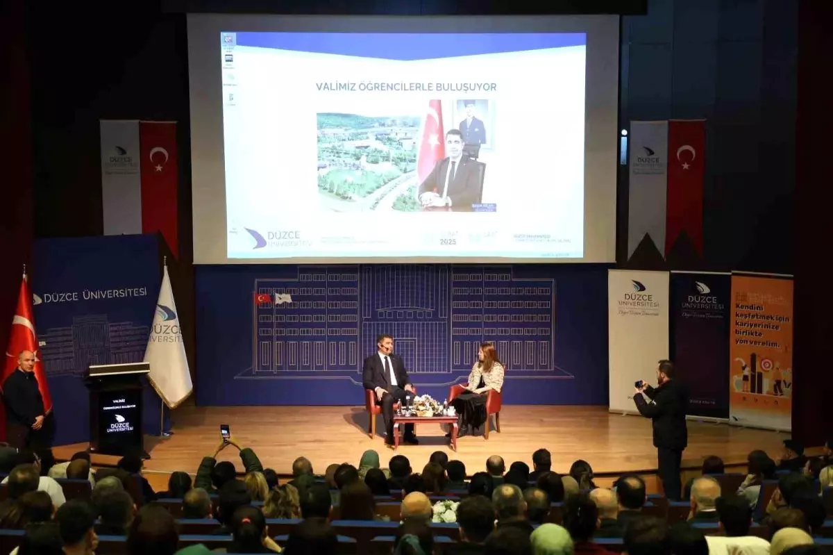 Düzce Valisi Selçuk Aslan, Öğrencilerle Buluştu